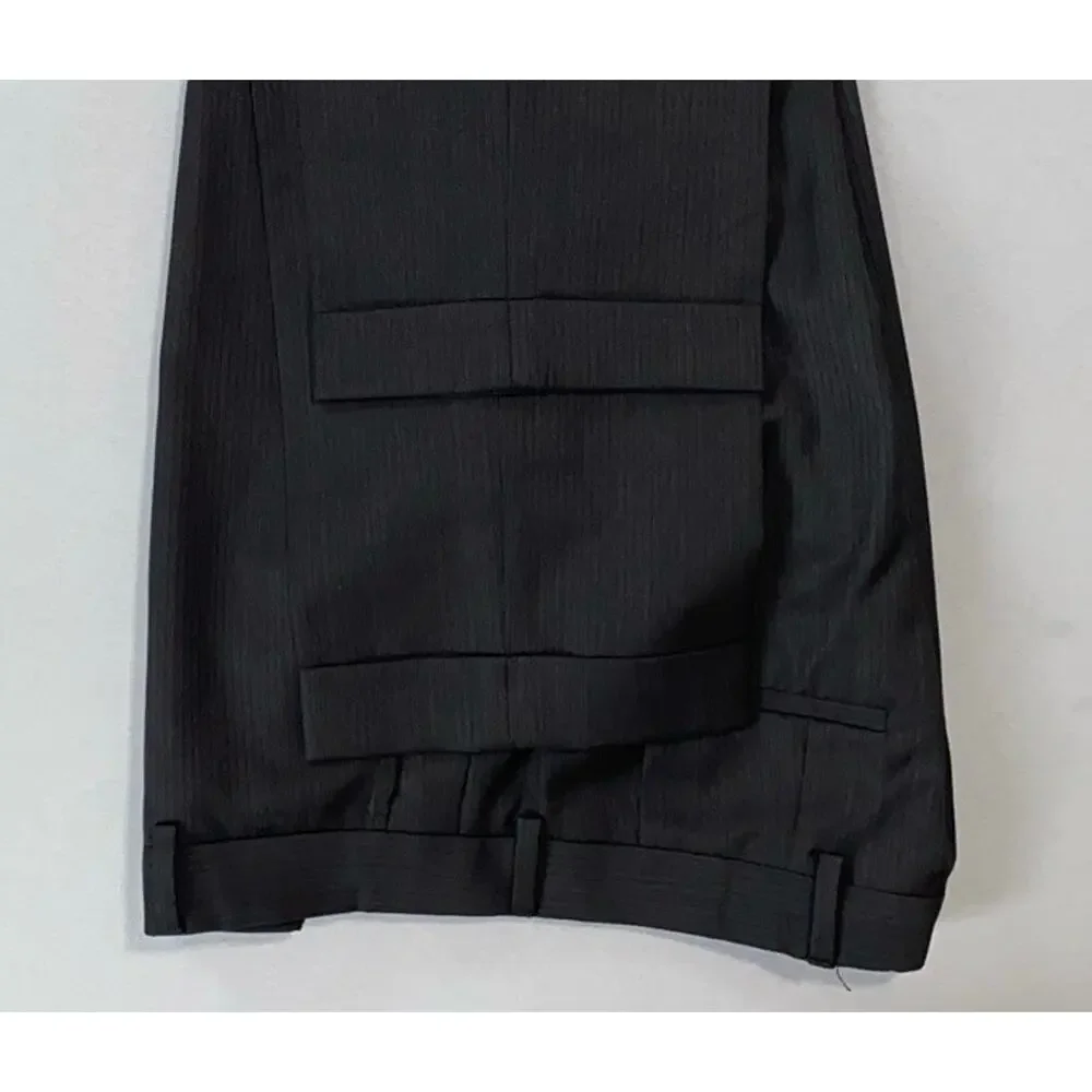 Hugo Boss Aeron/Hamen1 Flat Front Wool Dress Pants. Striped Sharkskin, 33X29.
